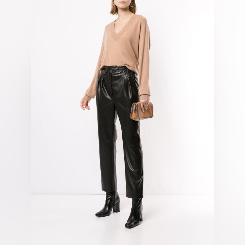 Equipment Madalene v-neck cashmere jumper $483 Medium
